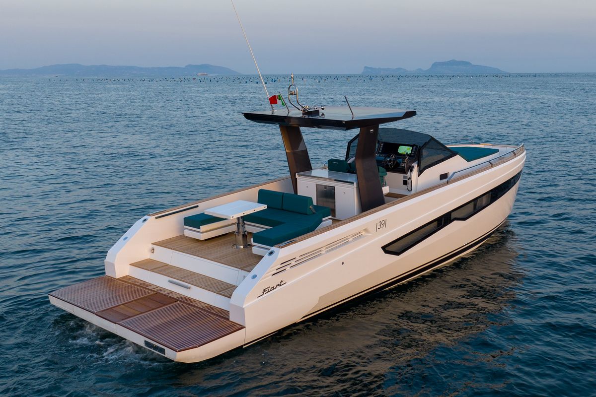 Fiart 39 Seawalker yacht