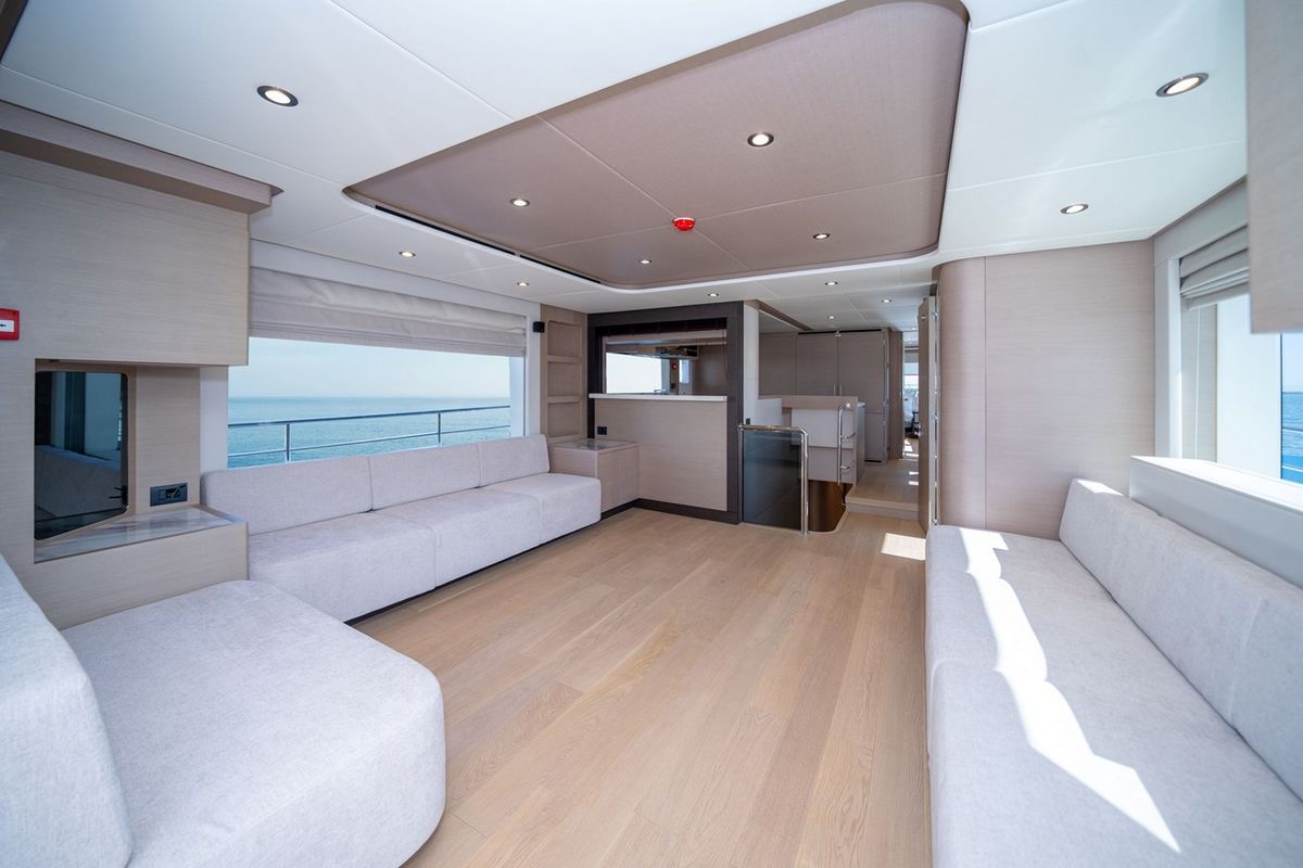 NOMAD 75 SUV yacht
