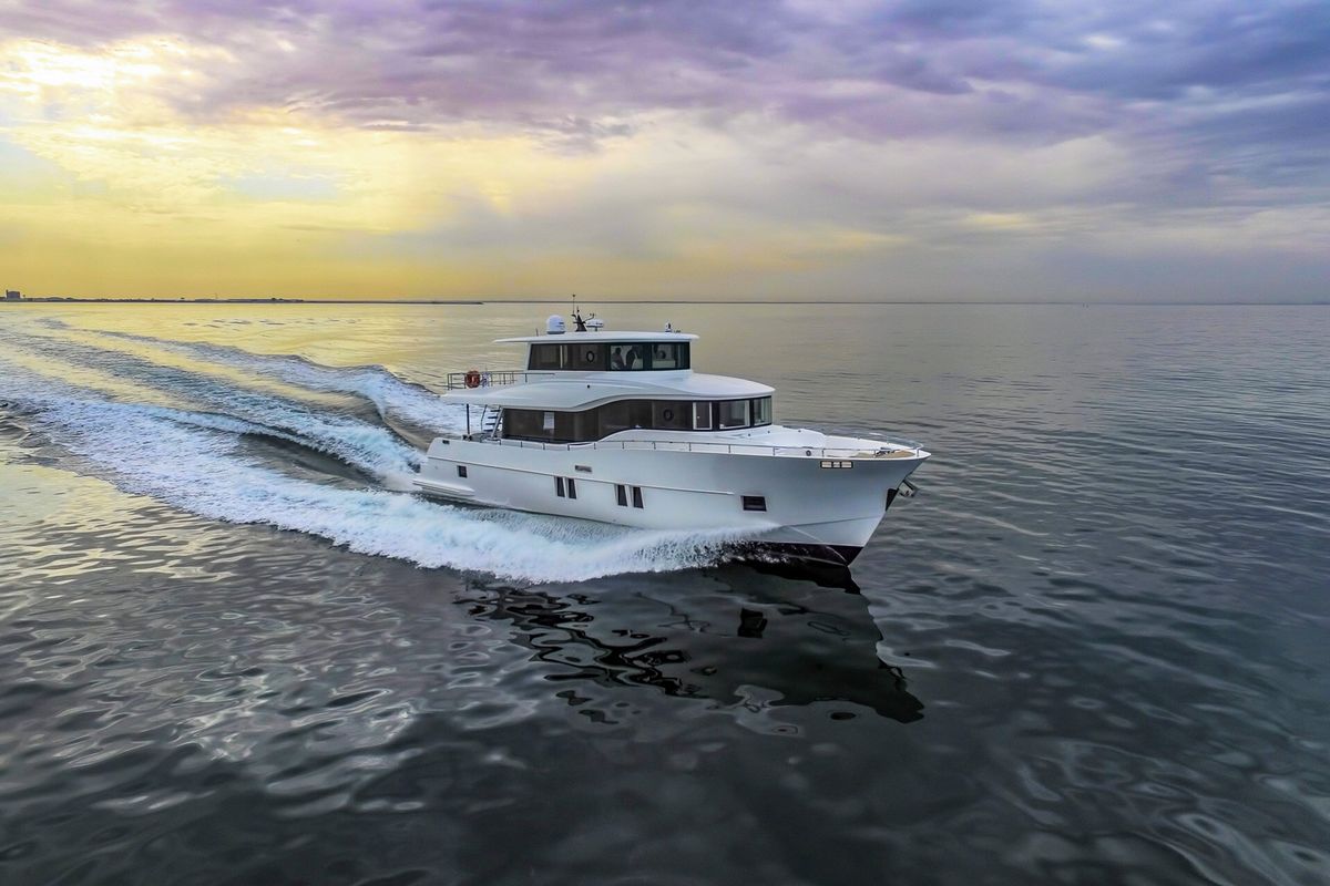 NOMAD 65 SUV yacht