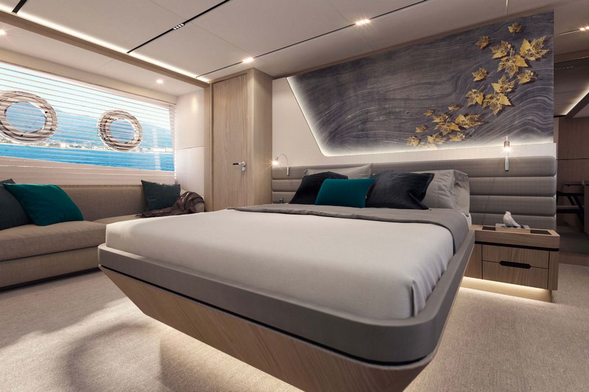 MAJESTY 72 yacht