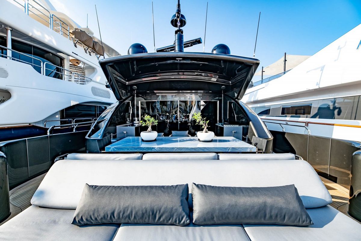 EVA yacht