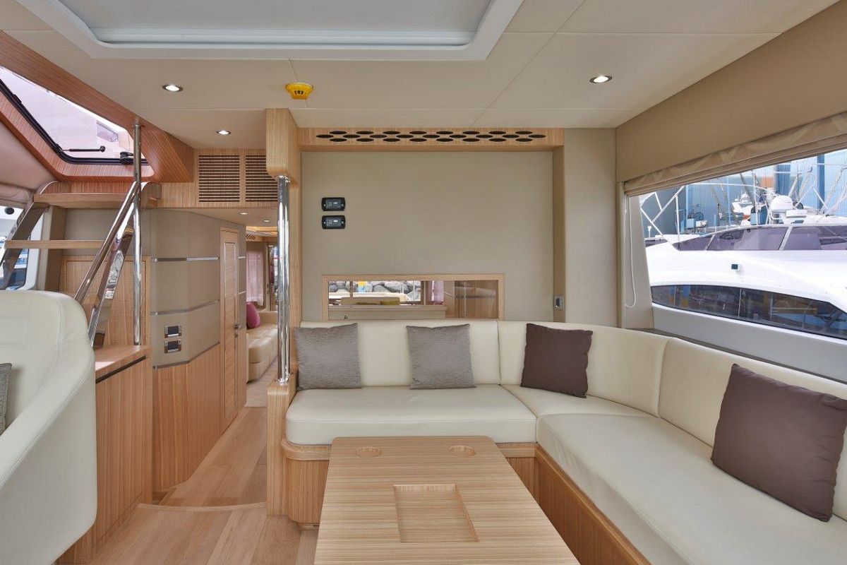 NOMAD 65 yacht