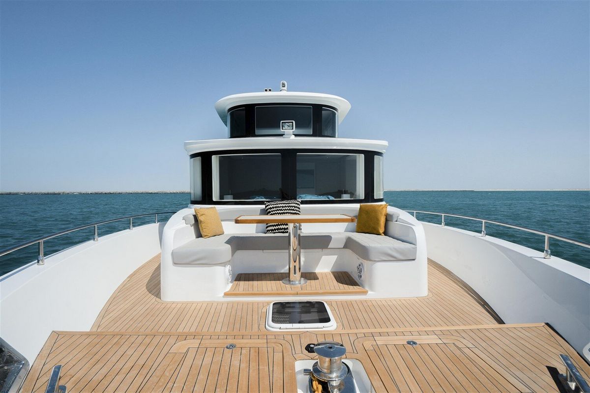 NOMAD 65 SUV yacht