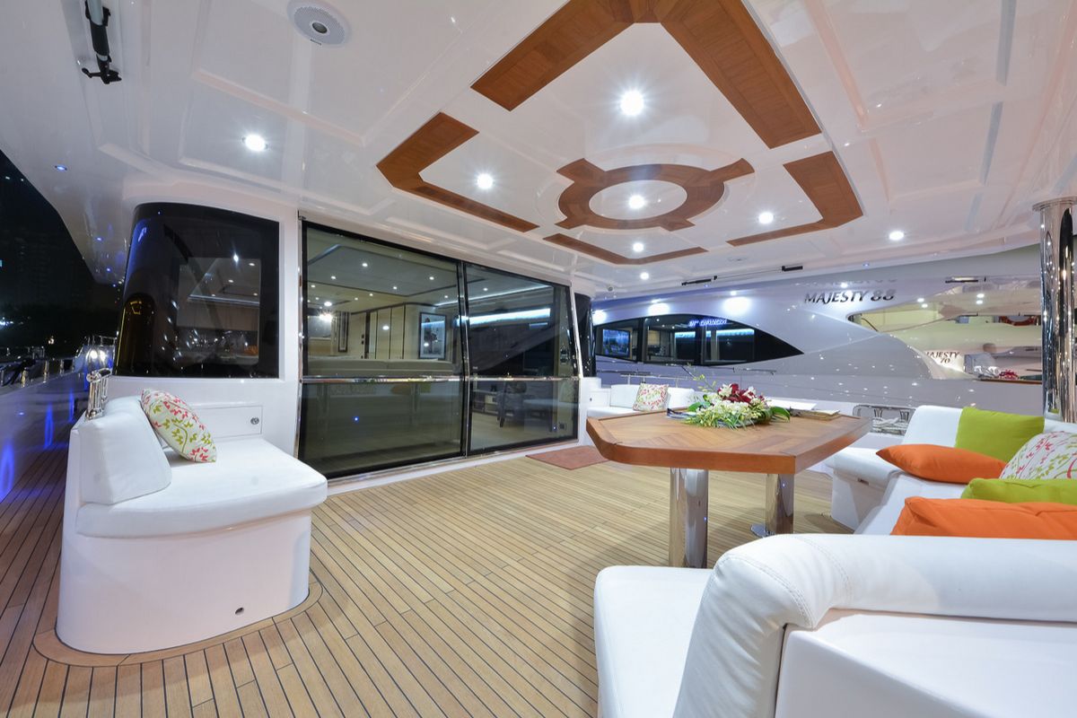 NOMAD 75 yacht