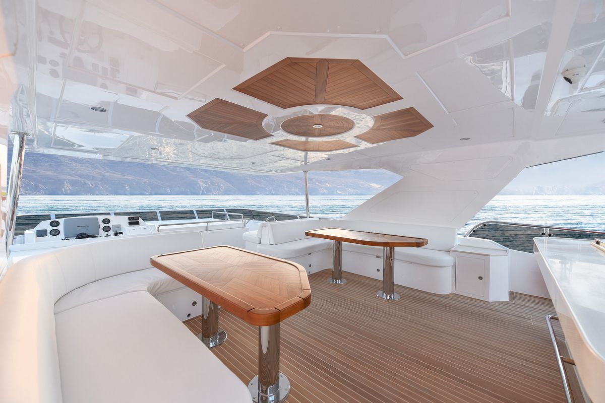 NOMAD 75 yacht