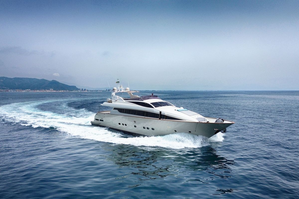 ANTAGO 90 yacht