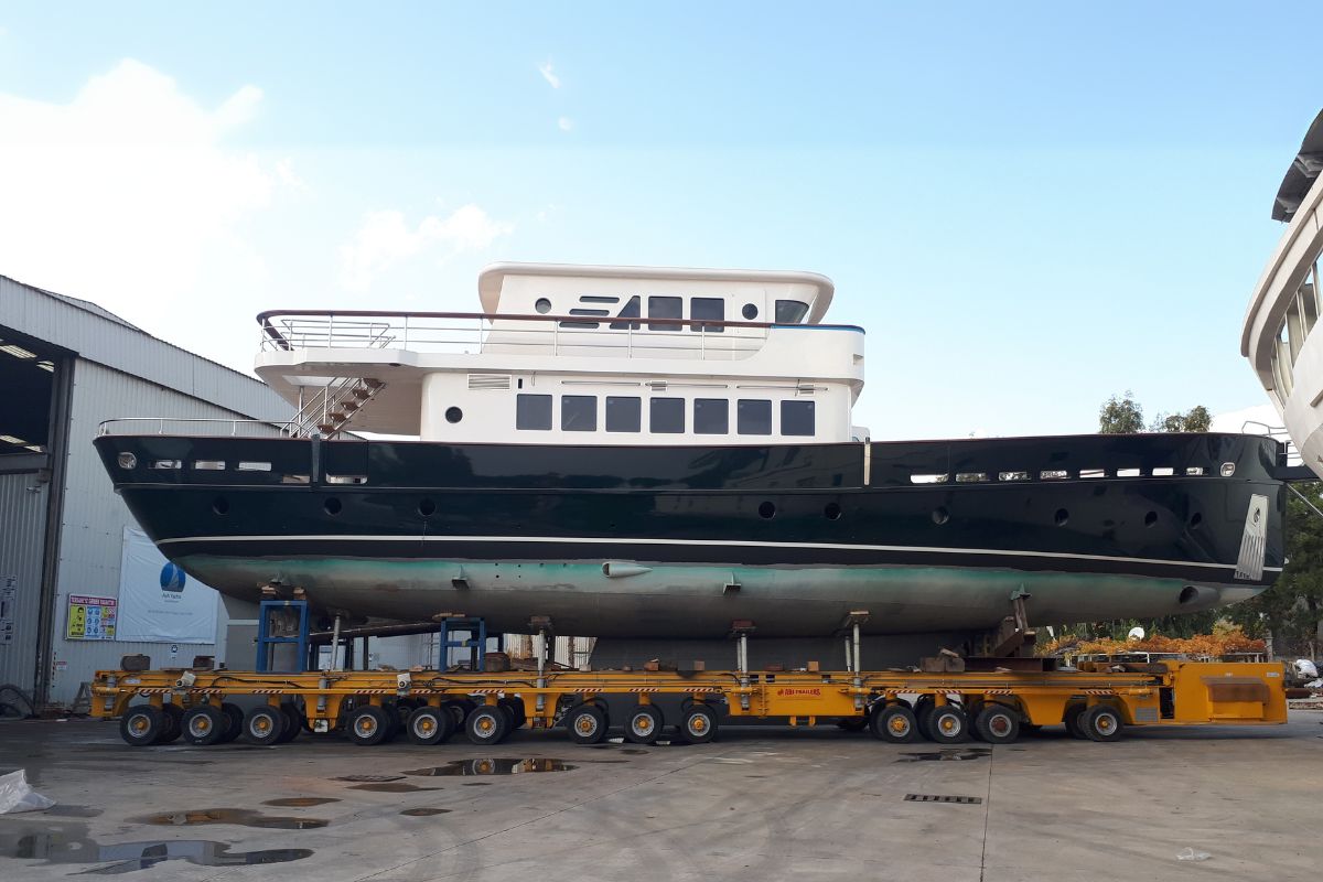 SVETLANA yacht