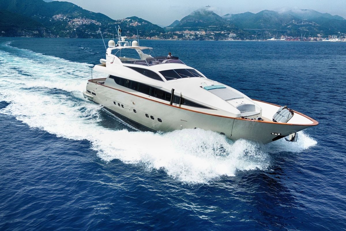 ANTAGO 90 yacht