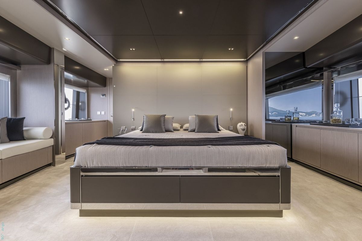 90’ RIVA ARGO yacht