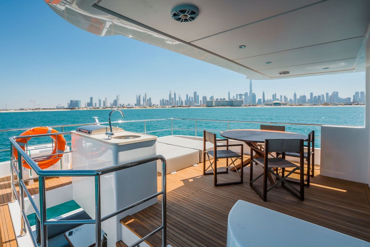 NOMAD 75 SUV yacht