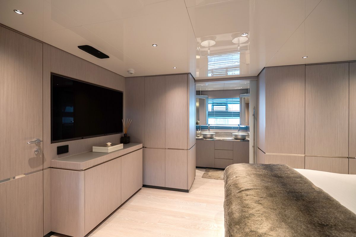 LA CREME yacht