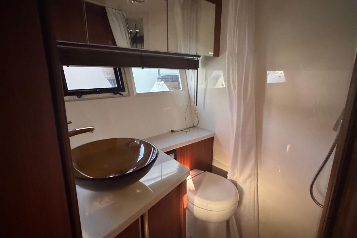 GALEON 445 HTS yacht