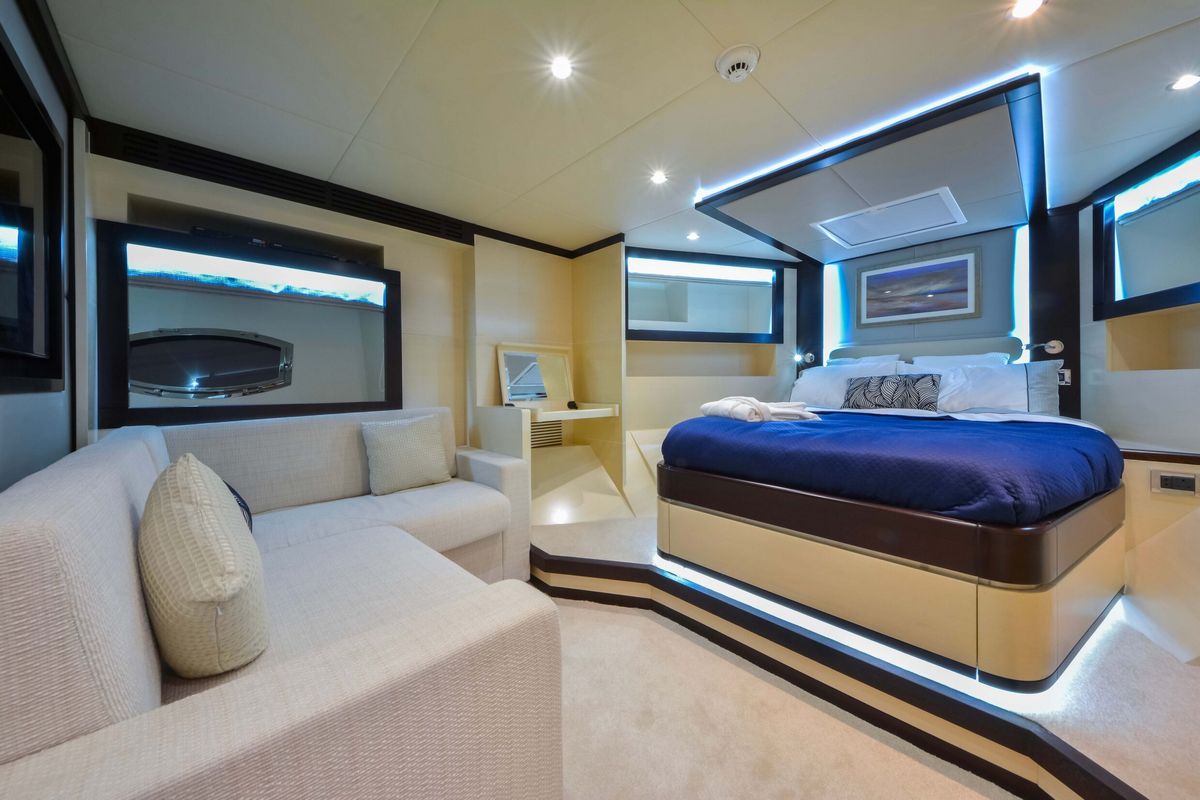 NOMAD 75 yacht