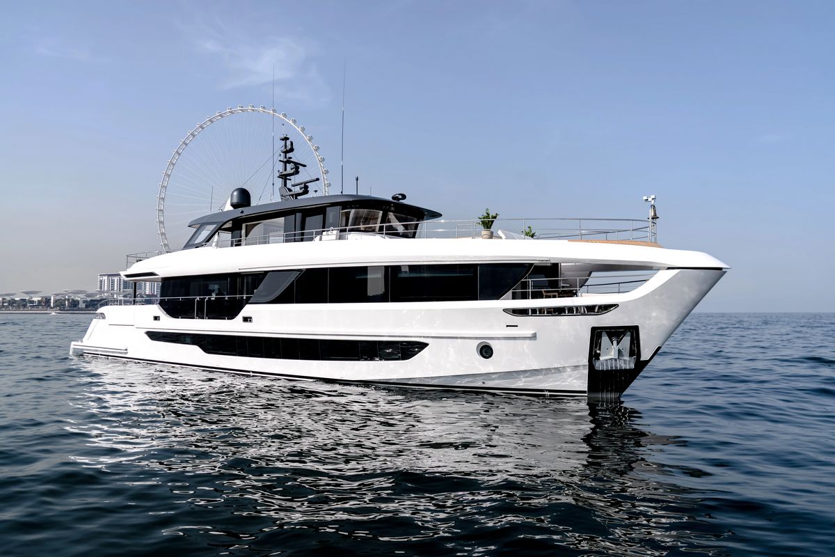 MAJESTY 100 TERRACE yacht