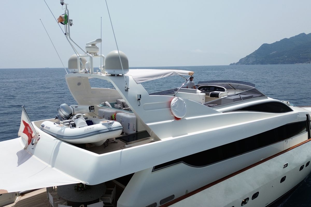 ANTAGO 90 yacht