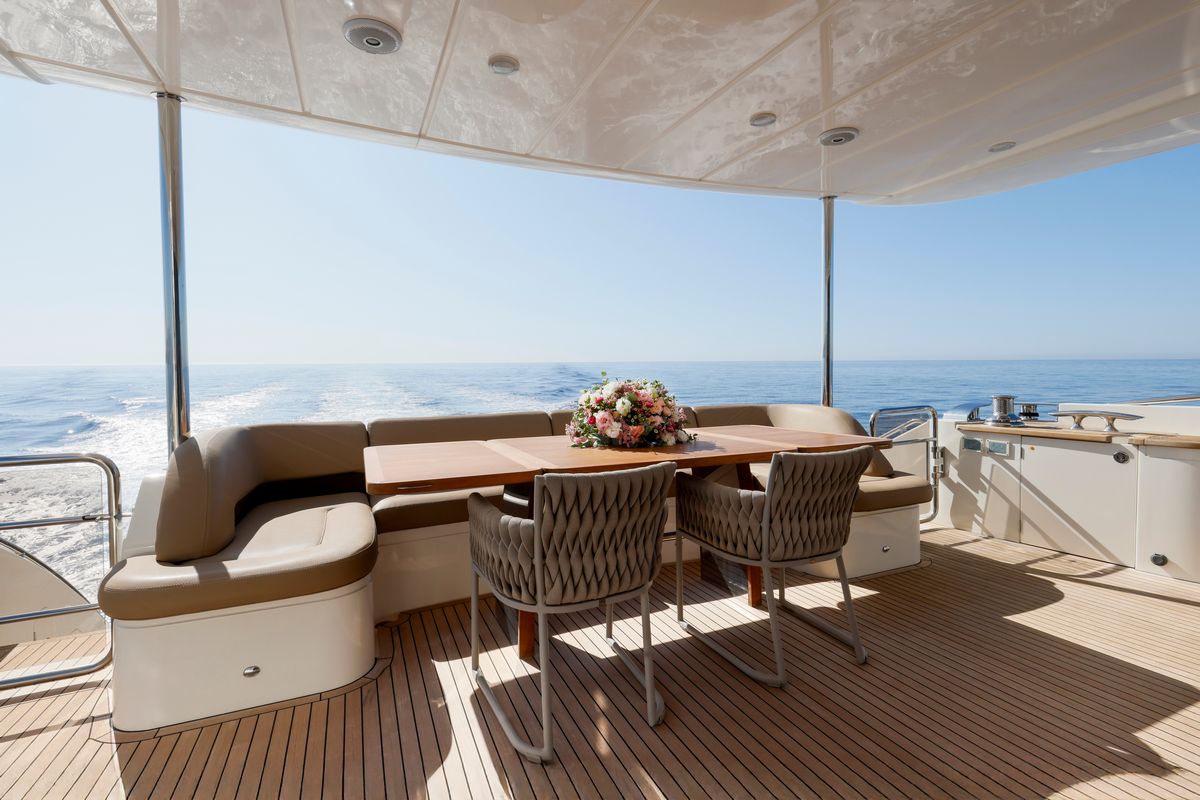 PRINCESS 85 yacht