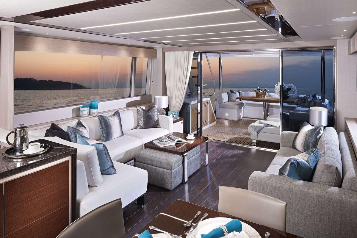 SUNSEEKER 76 yacht
