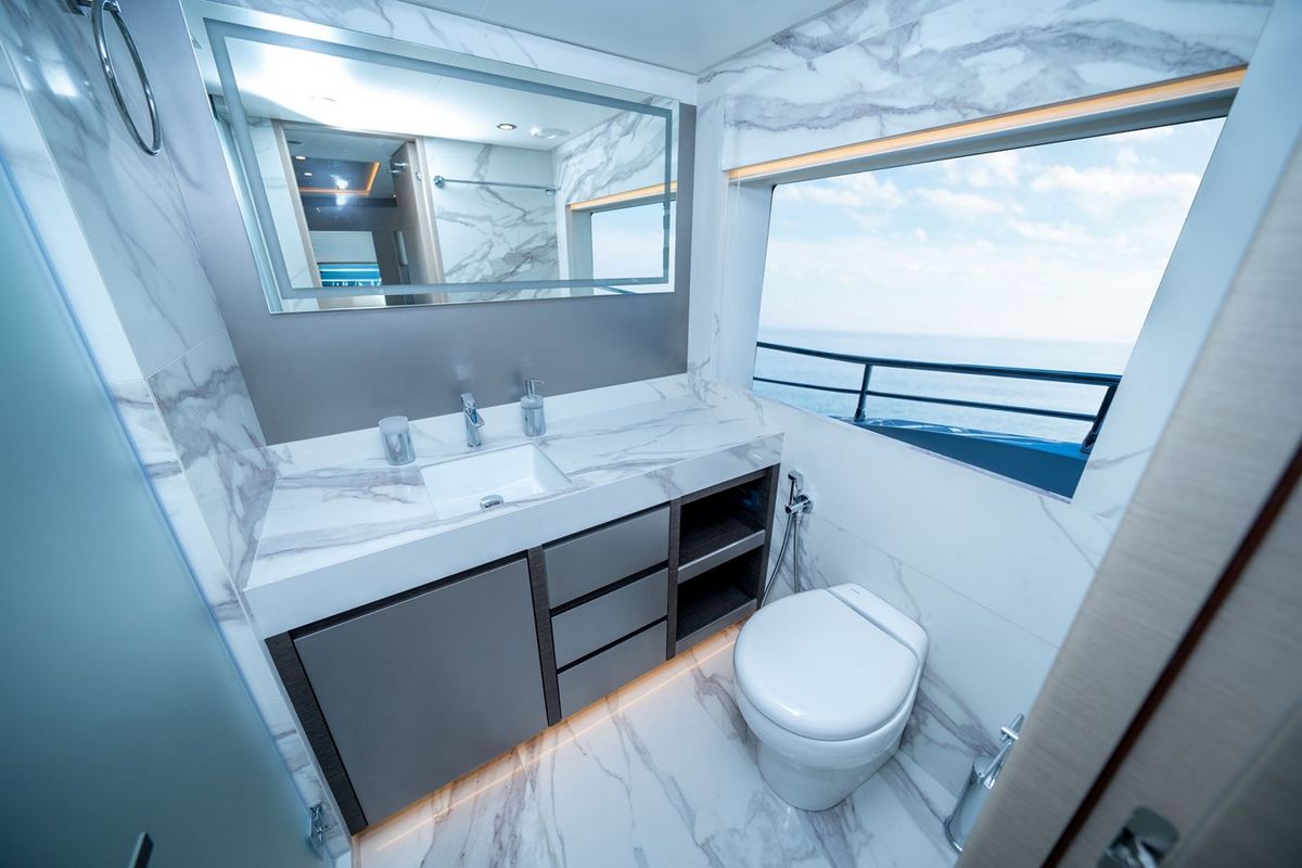 NOMAD 75 SUV yacht