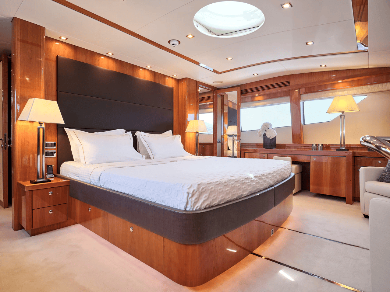 SUNSEEKER 34 METRE yacht