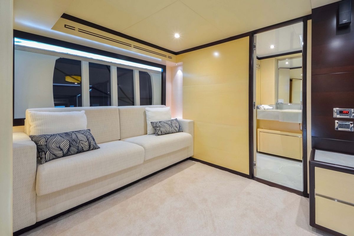 NOMAD 75 yacht