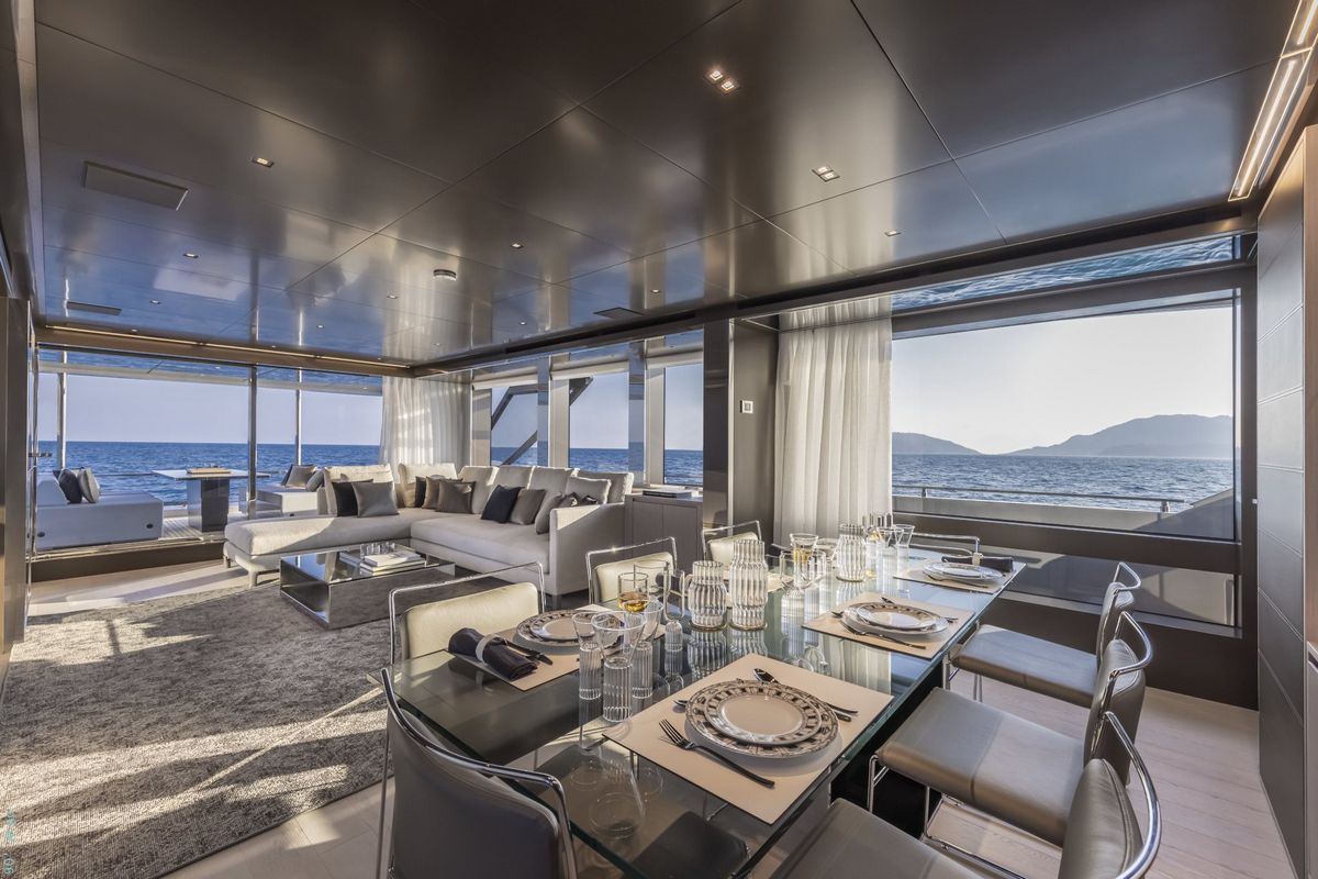 90’ RIVA ARGO yacht