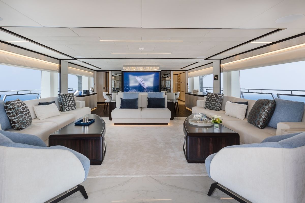 MAJESTY 120 yacht