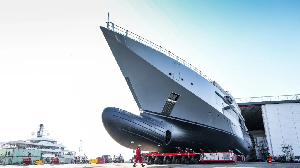 Steven Spielberg's New Mega-Yacht 109m Seven Seas Steven Spielberg's New Mega-Yacht 109m Seven Seas