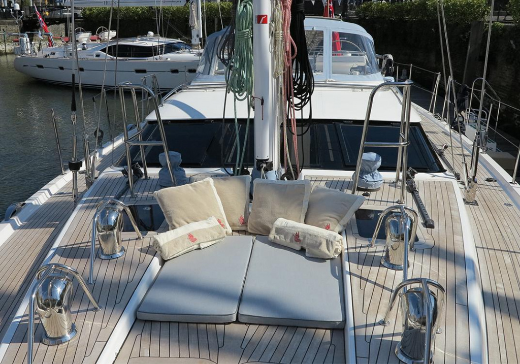 G-foredeck-v2__FitMaxWzE5MjAsMTA4MF0.jpg