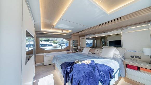 BENETTI DELFINO 93 yacht