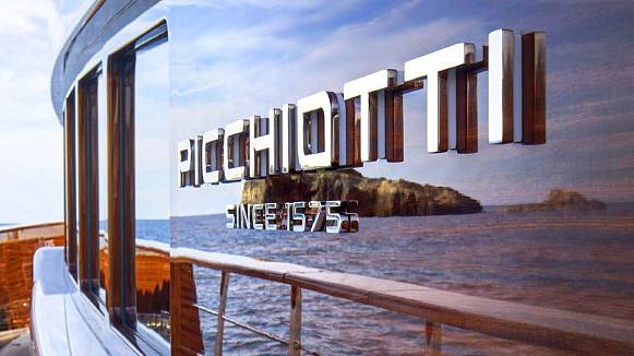 PICCHIOTTI 24 yacht