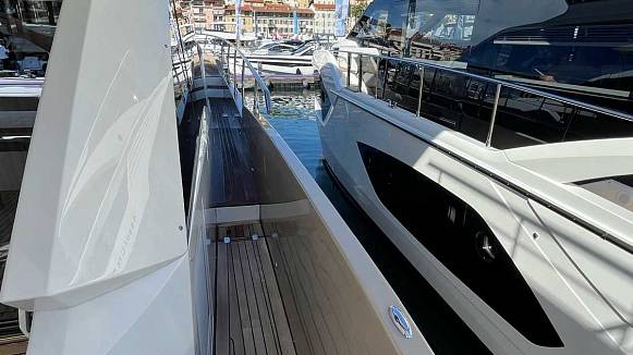 ABSOLUTE 62 FLY yacht