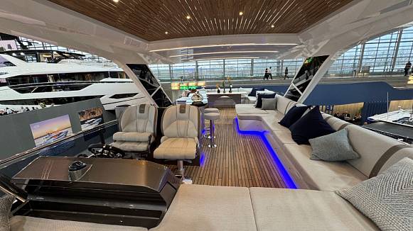 GALEON 640 FLY yacht