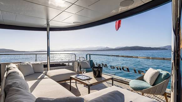 MAI DIRE MAI yacht