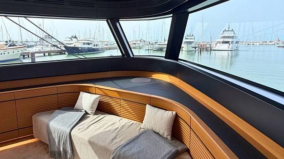 CARAT yacht