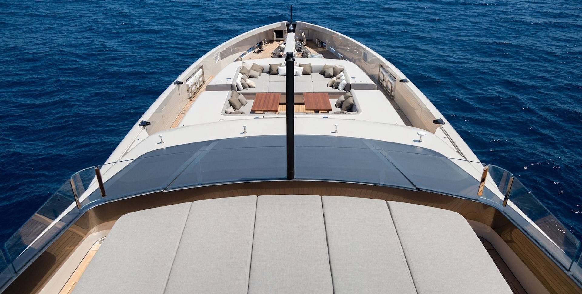 VERTIGE yacht