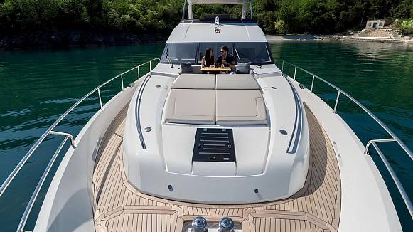 LARIMAR II yacht