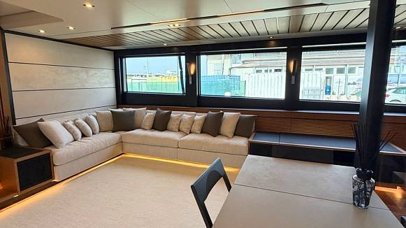 CARAT yacht