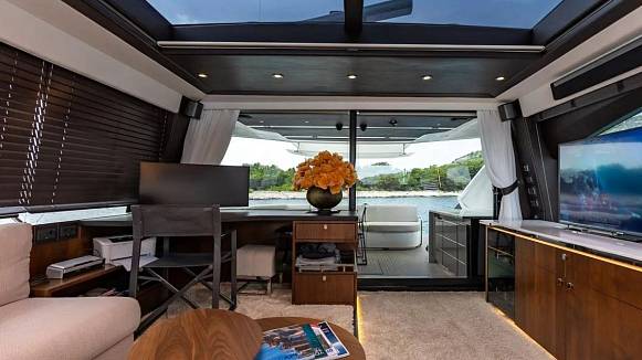 FAIRLINE 65 GTO yacht