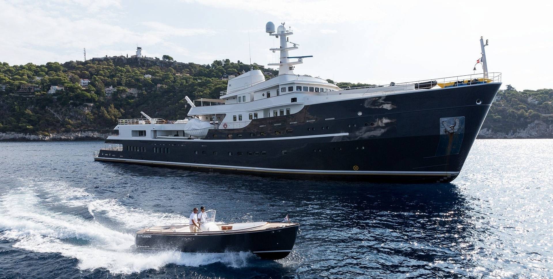 LEGEND yacht