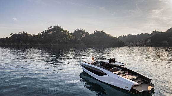 LAMBORGHINI 63 yacht