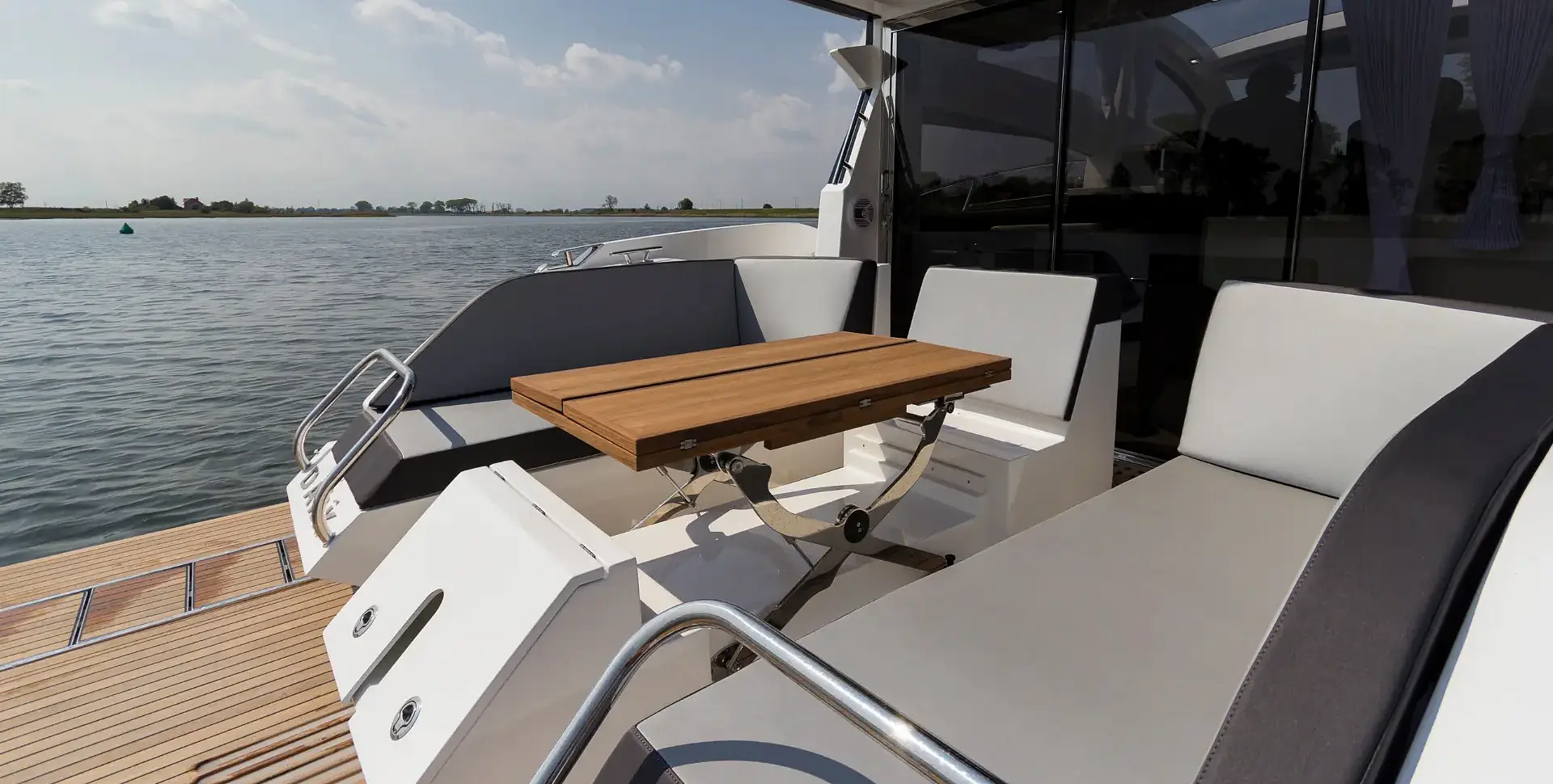 GALEON 430 HTC yacht