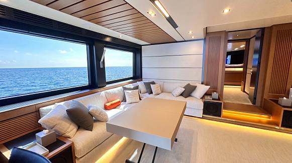 CARAT yacht