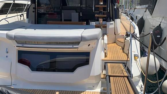 CRANCHI E52F EVOLUZIONE yacht