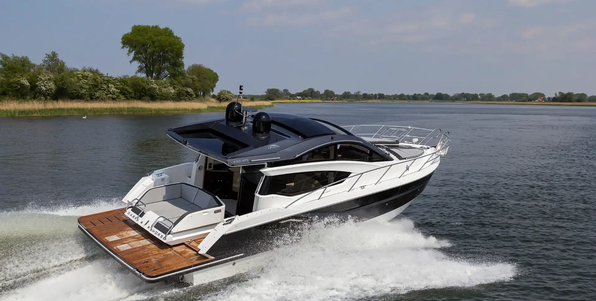 GALEON 430 HTC yacht