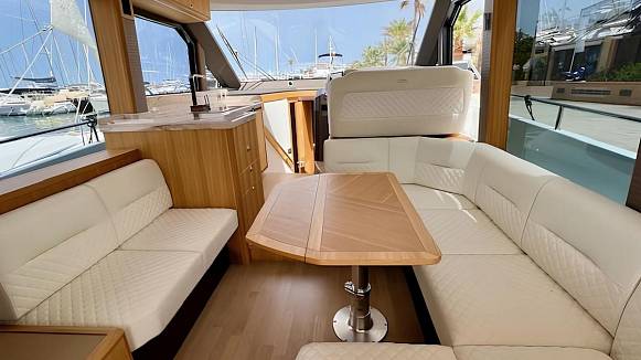 GALEON 400 FLY yacht