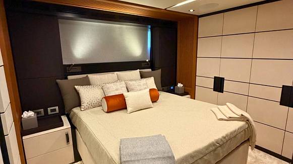 CARAT yacht