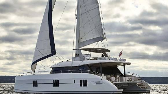 SUNREEF 60 SAILING yacht