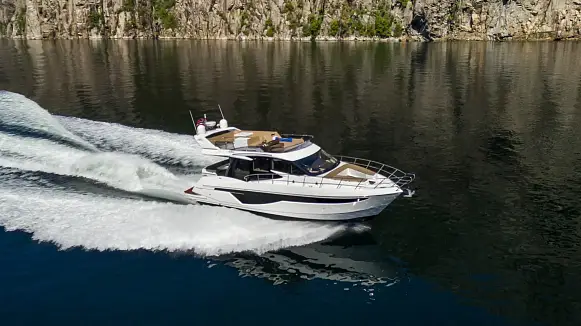 GALEON 460 FLY yacht