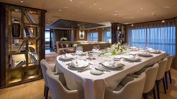 VERTIGE yacht