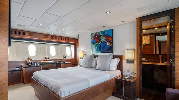 ECLAT yacht